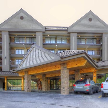 Clarion Pointe Downtown Gatlinburg Hotel Exterior foto